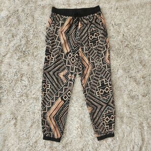 Lush Black and Tan Geometric Print Jogger Pants Elastic Waist Women's Size Small